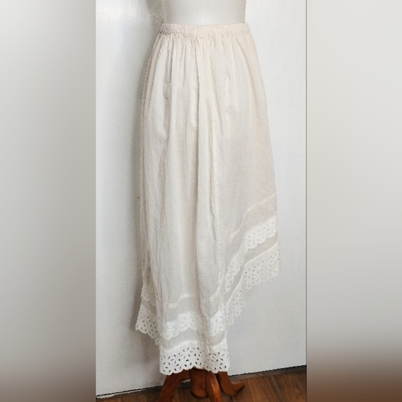 COTTON PINS & NEEDLES LACE SKIRT - Picture 5 of 6